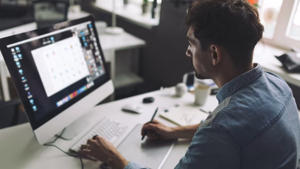 Scaling Your Business with On‑Demand Designers: The Smart Growth Strategy