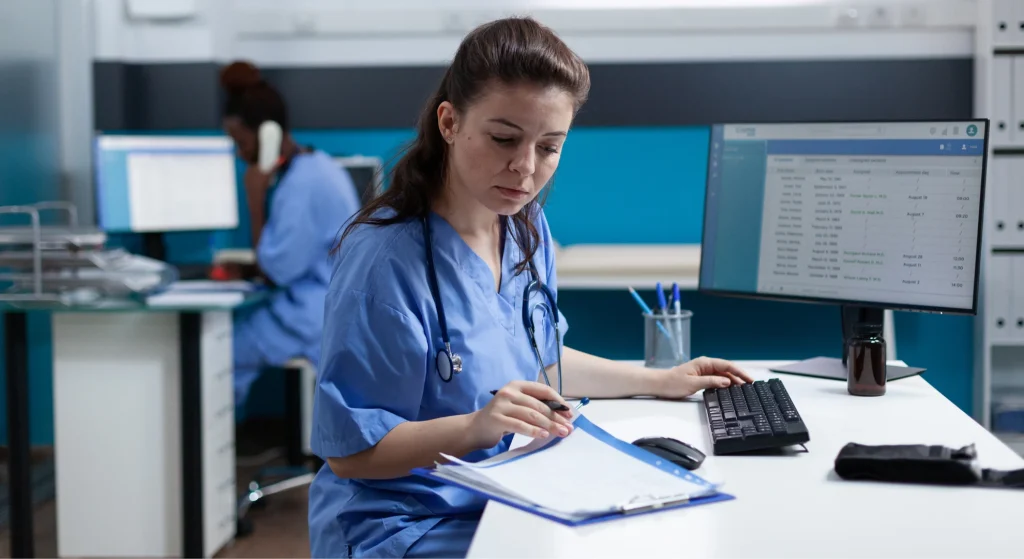 How Healthcare Apps Help Doctors Reduce Administrative Work and Save Time